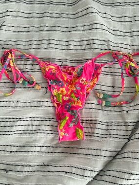 Kulani Kinis Viva Vacation Thong Pink Floral Bikini Bottoms